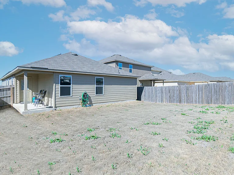 4614 Heathers Cross — Photo 25