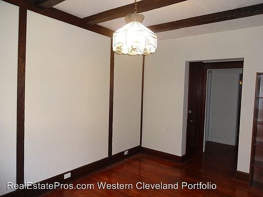 3rd image of 1662 Lincoln Ave