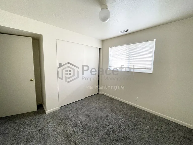 4693 S Arlington Park Dr #1 — Photo 5