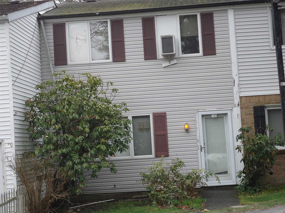 1st image of 145 Hill Cres