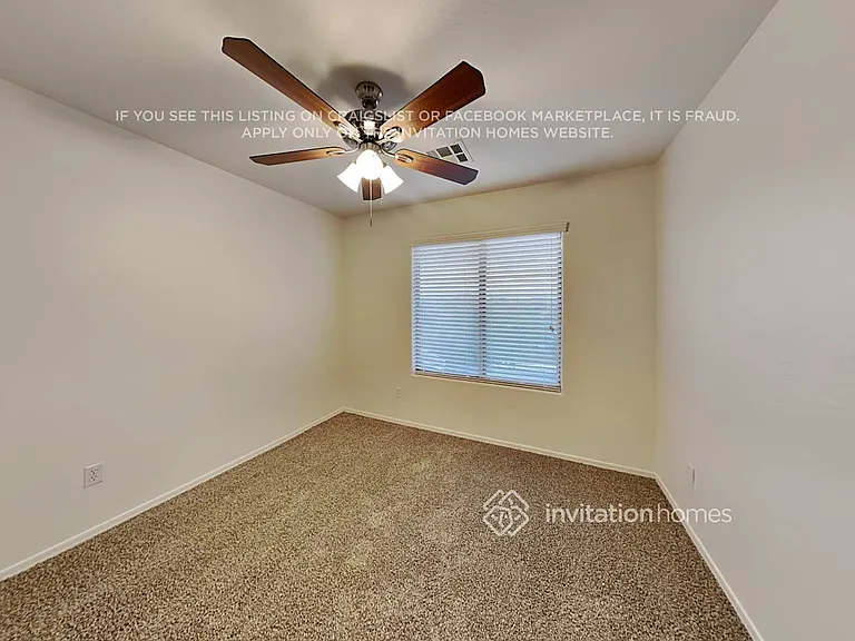 14667 N 174th Ave — Photo 16