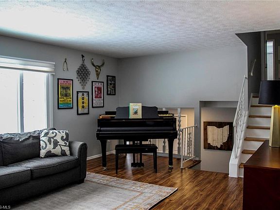 3rd image of 6520 Arbordale Ave
