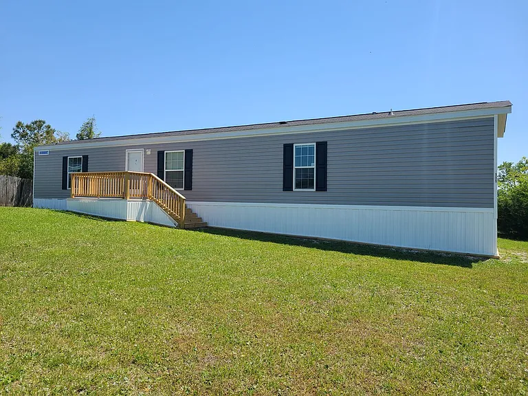 515 Tom Mann Rd — Photo 58
