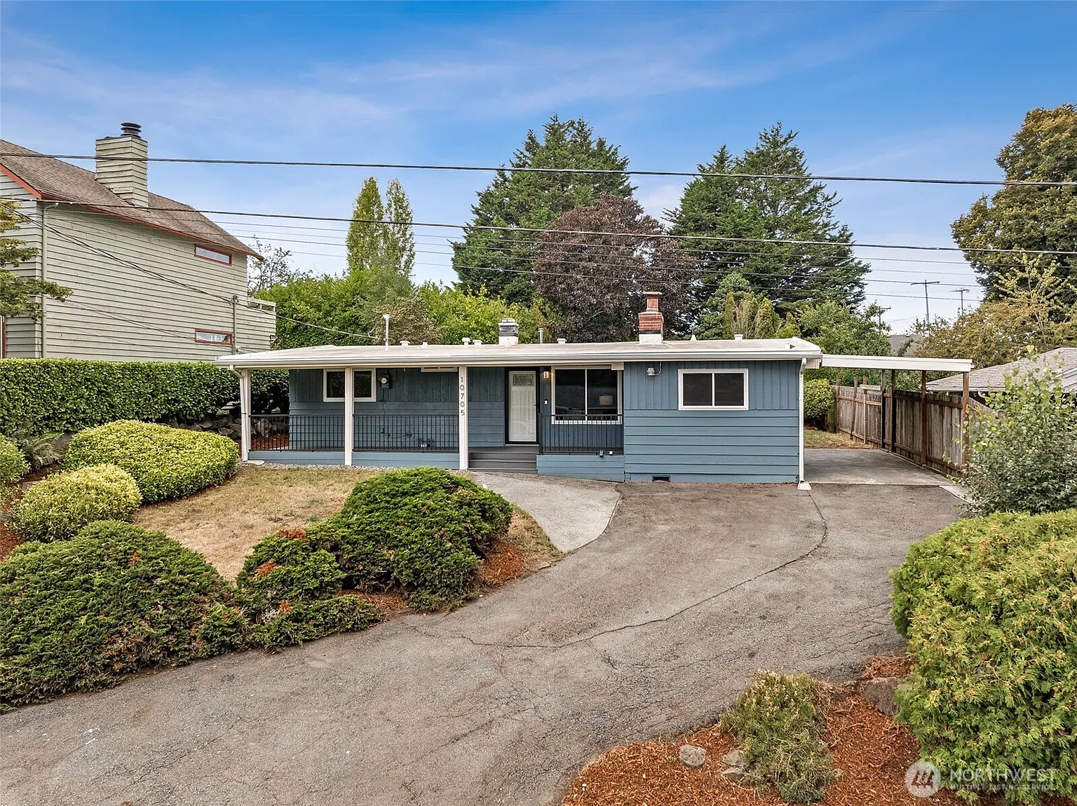 10705 11th Avenue SW photo 1