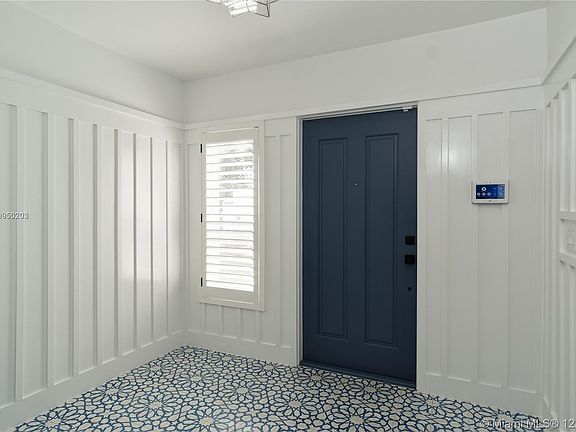 4th image of 425 Vilabella Ave