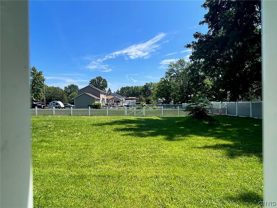 566 Kinne St, East Syracuse, NY 13057 Zillow