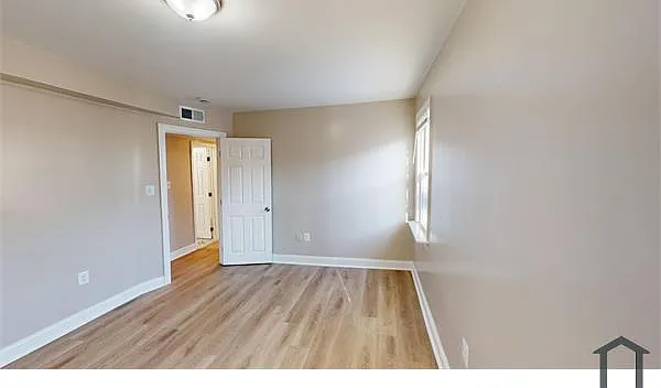 3137 Buena Vista Ter SE #3 — Photo 7