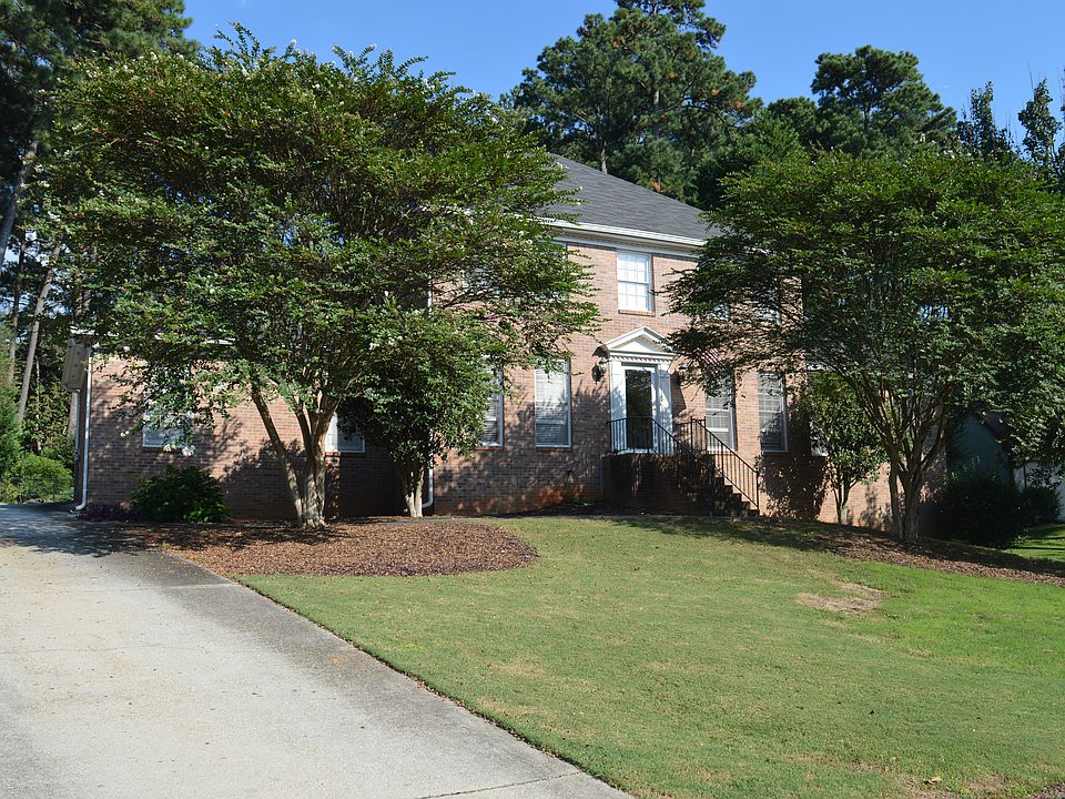 1st image of 1720 Hickory Lake Dr
