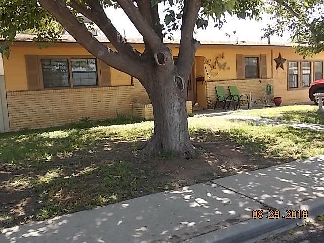 1st image of 1405 W 19th St