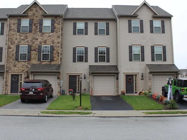 79 Katelyn Dr, New Oxford, PA 17350