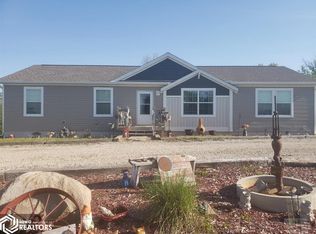 19184 Bluegrass Rd, Ottumwa, IA 52501