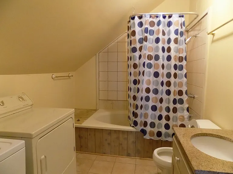1851 Saint Francis Ct — Photo 4