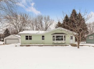 4362 Onyx Dr, Eagan, MN 55122