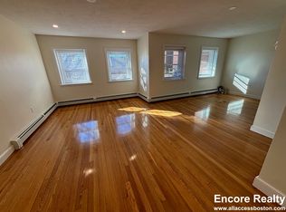 318 Tappan St #32, Brookline, MA 02445