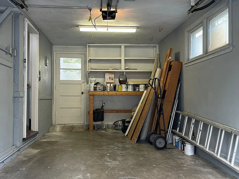 5818 Pratt St — Photo 12