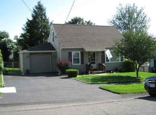 314 Sunset Ave, Rensselaer, NY 12144