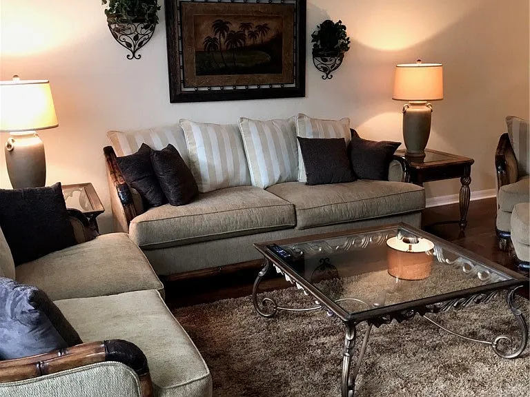 9600 Roundstone Cir — Photo 19