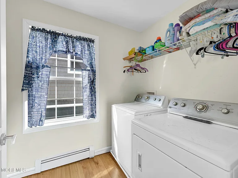 8 Nichols Ave — Photo 12