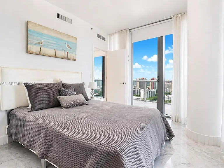 17121 Collins Ave #2108 — Photo 38