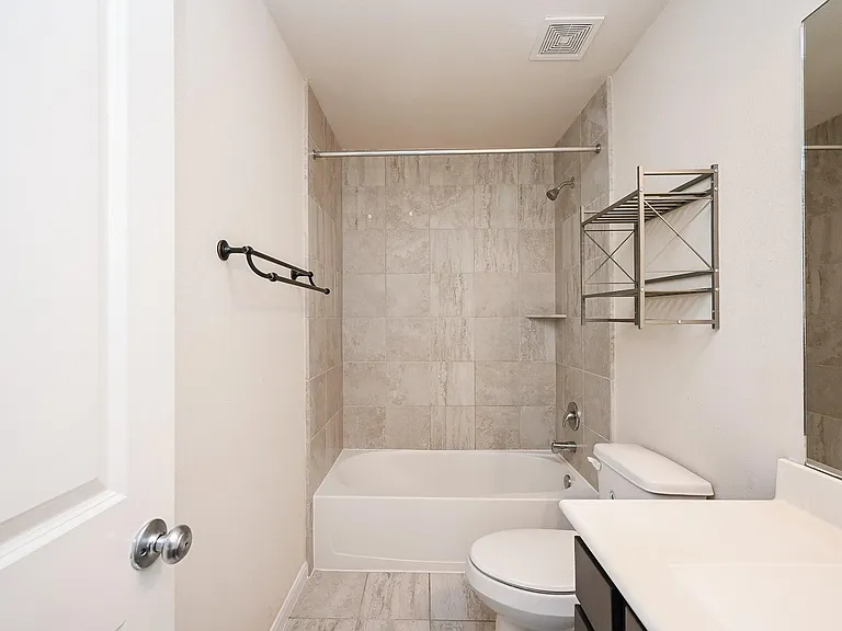 23919 Villa Lisa Dr — Photo 8