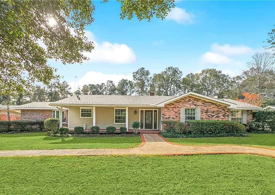 1st image of 106 Magee Rd