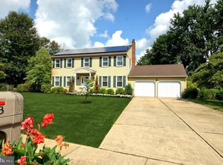 3 Corral Dr, Hamilton, NJ 08620