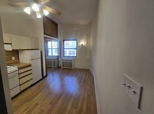 302 W 76th St APT 2A, New York, NY 10023