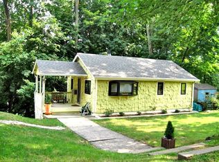 6 Ingram Rd, Hopatcong, NJ 07843