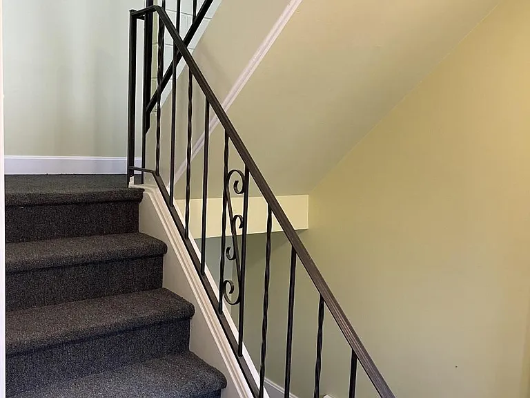 44 School St — Photo 10