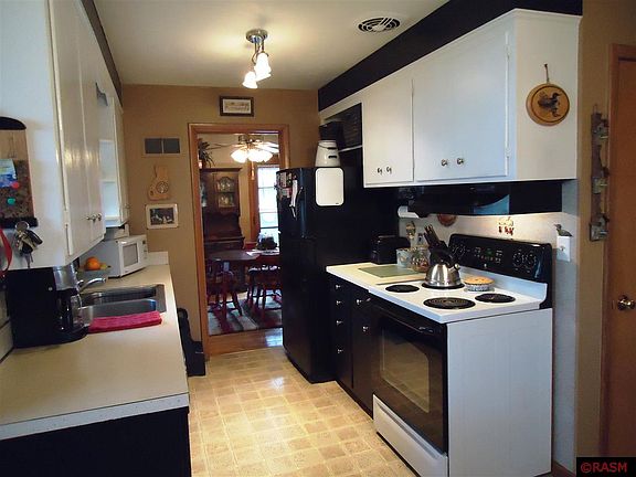 4th image of 227 Westwood Dr
