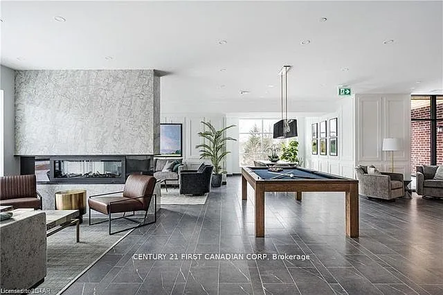 2 bed, $2,875 — Photo 2