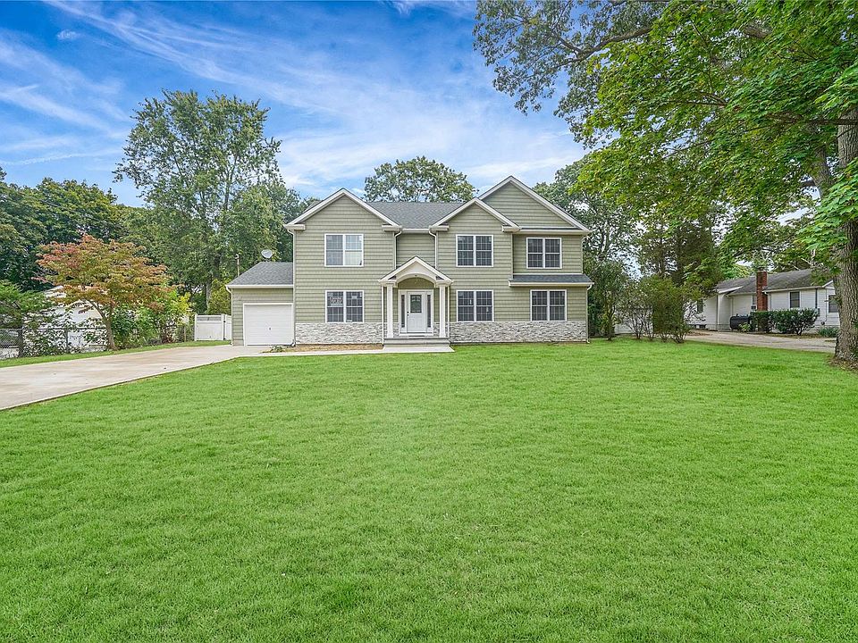 1st image of 97 N Evergreen Dr