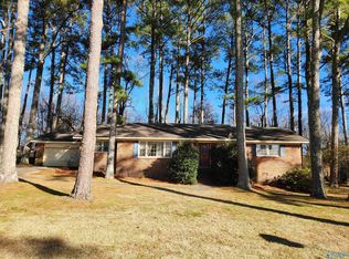 1006 7th Pl NW, Arab, AL 35016