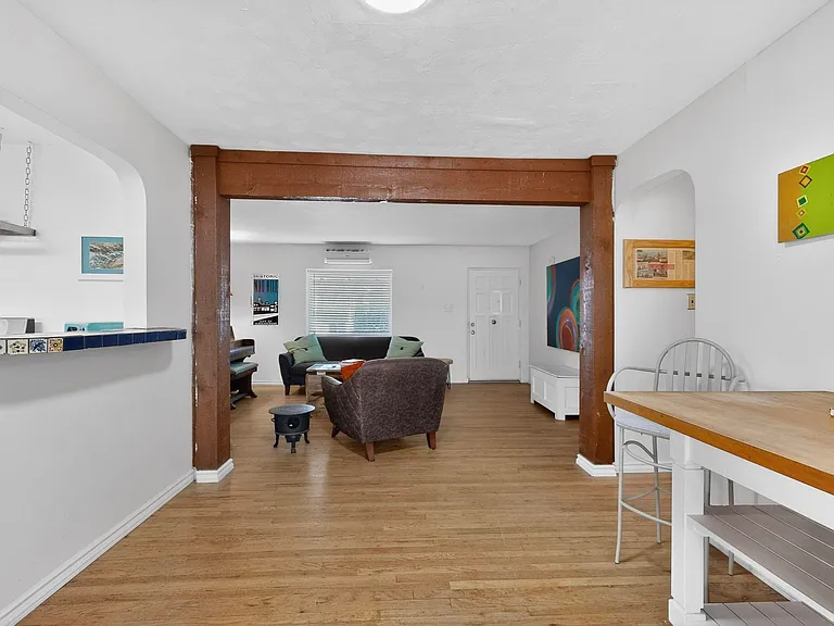 226 Sierra Pl NE — Photo 8