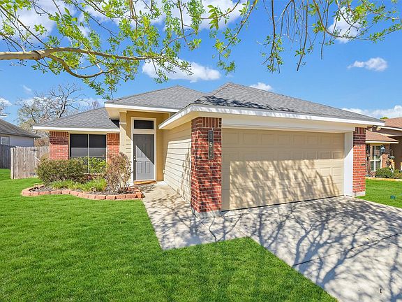 2nd image of 151 Doe Run Dr