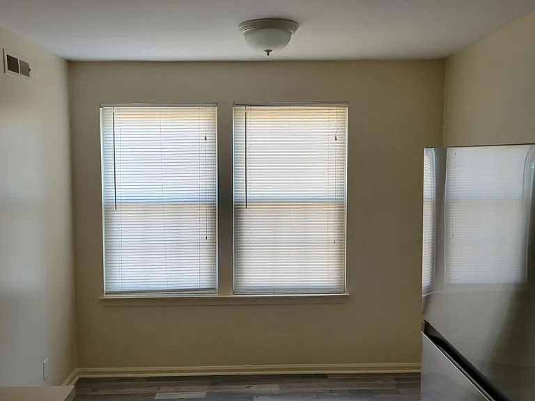1 Pickering Ct #102 — Photo 9