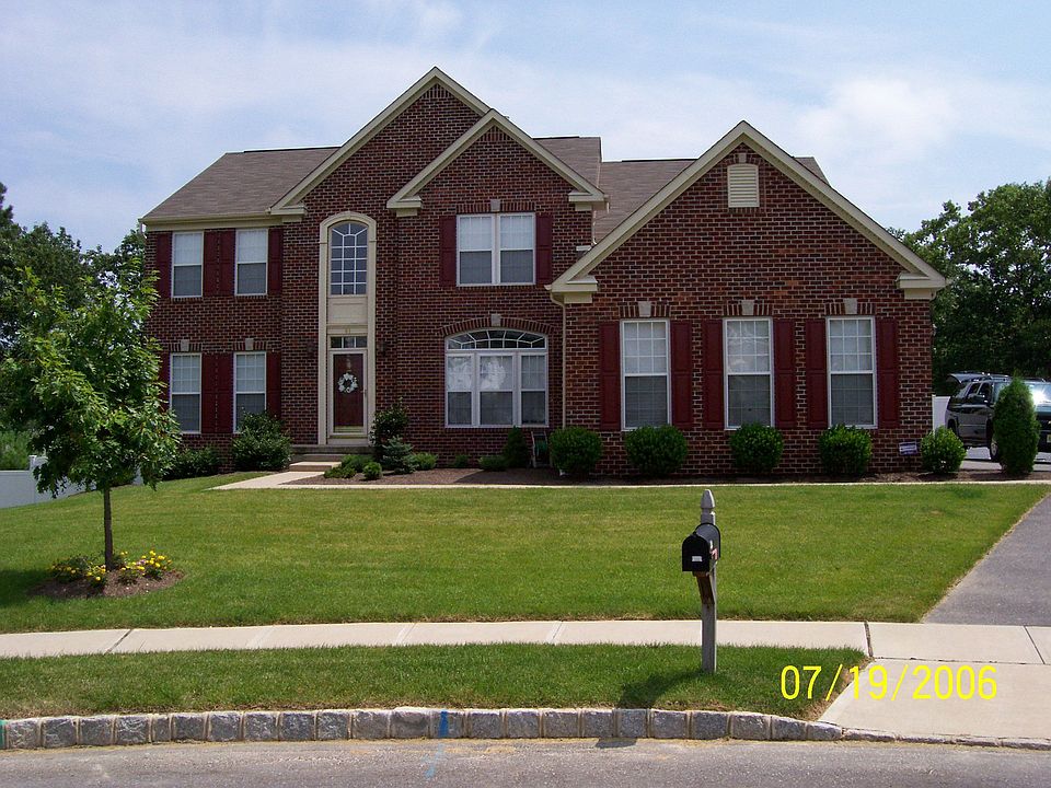Front of 44 Benjamin