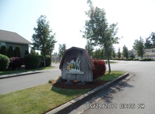 130 Goldenrod Ln, Sequim, WA 98382