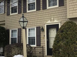 16 Royal Oaks Dr #16, Auburn, ME 04210