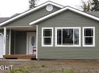 44796 Holt Lamplight Rd, Nikiski, AK 99635