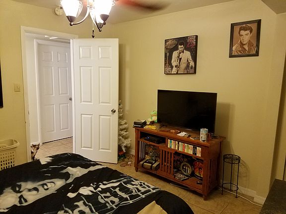 5th image of 4719 W Wisconsin Ave