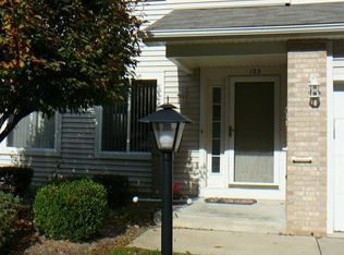 135 Indian Rdg, Michigan City, IN 46360