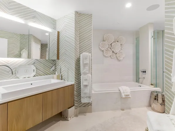 77 Hudson Street image 14 of 35