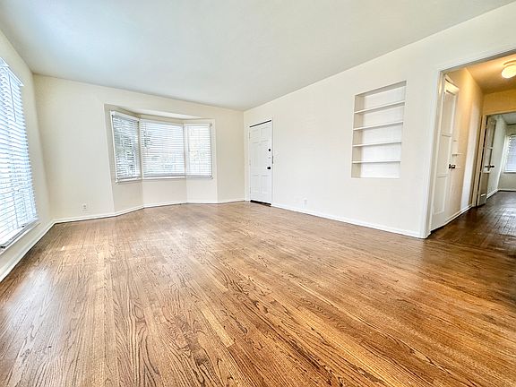 4th image of 6859 Willoughby Ave APT 4