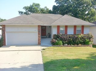 119 Shiloh St, Branson, MO 65616