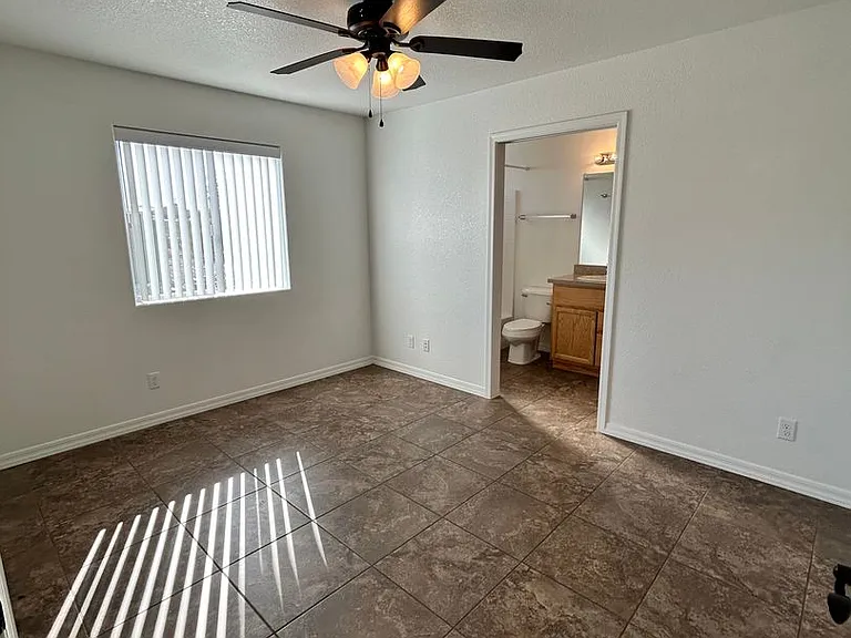 2109 Injo Dr — Photo 21