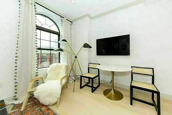 Rented by Voro New York | media 3