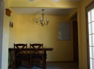 114 Homewood Dr, Genoa, IL 60135