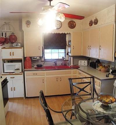 5th image of 419 W Midlothian Blvd