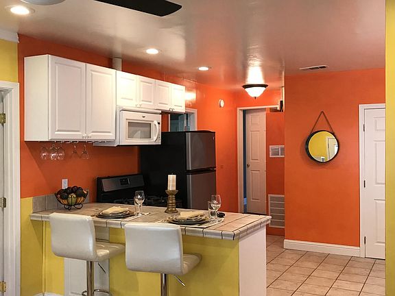 4th image of 3141 Cottage Way #B